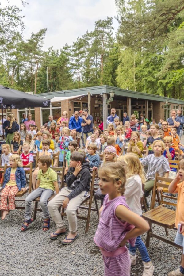 Distelloo Midzomer festival Goochelaar Dries zaterdag 22 juni | Distelloo Midzomer festival Goochelaar Dries zaterdag 22 juni |